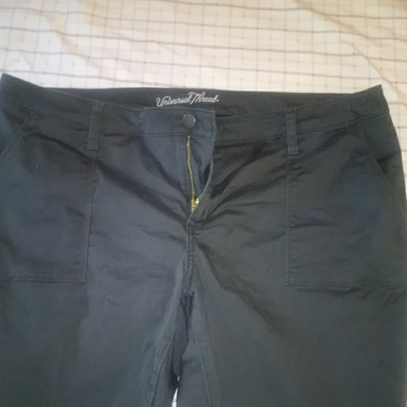 Universal Thread pants - Picture 3 of 3